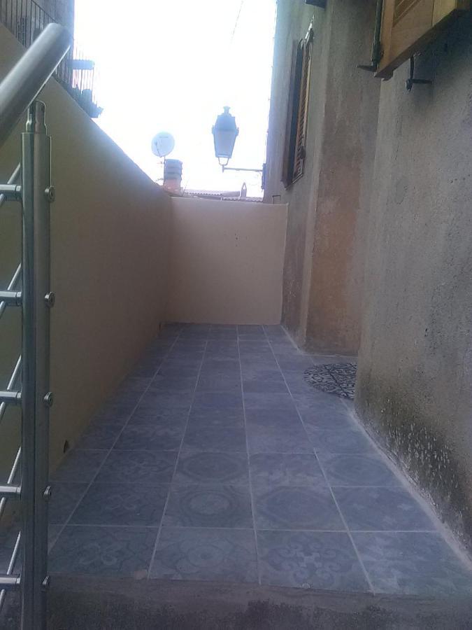 Charmant petit studio refait à neuf Calenzana Extérieur photo
